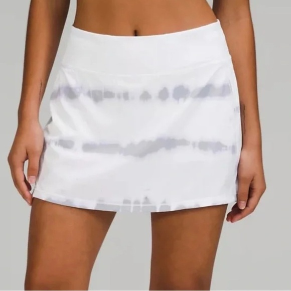 lululemon athletica Dresses & Skirts - Lululemon skirt